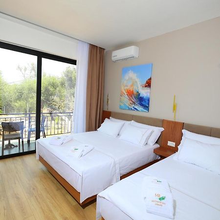 Mezzanine Bay Himare Exterior foto