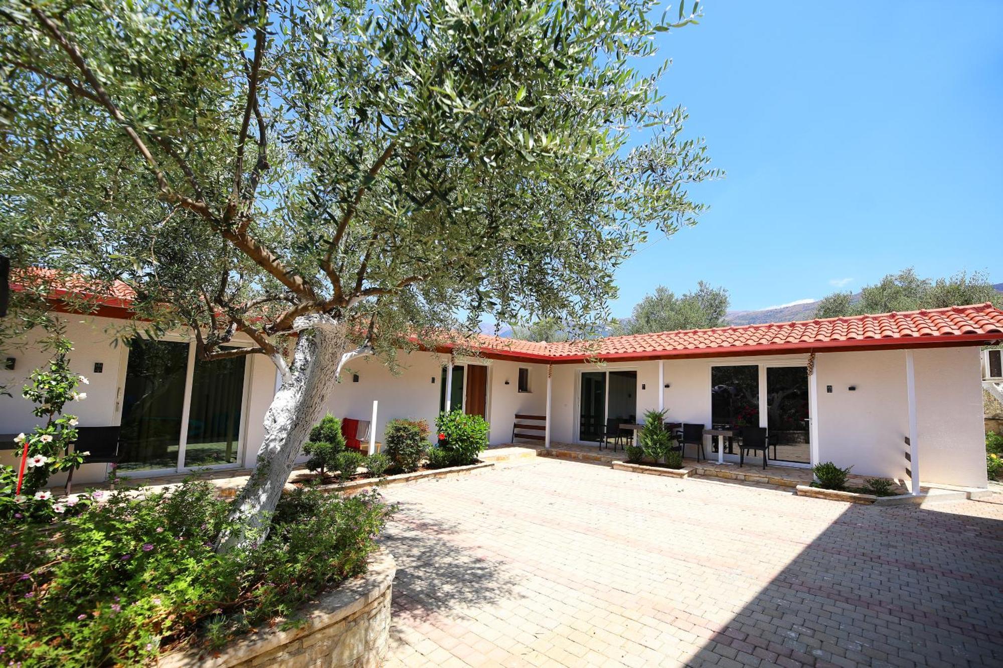 Mezzanine Bay Himare Exterior foto