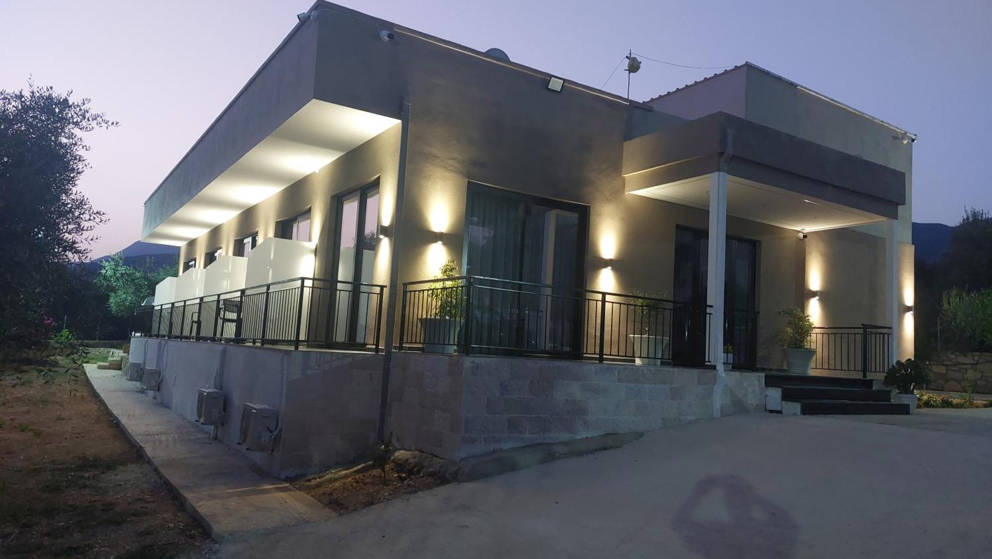 Mezzanine Bay Himare Exterior foto