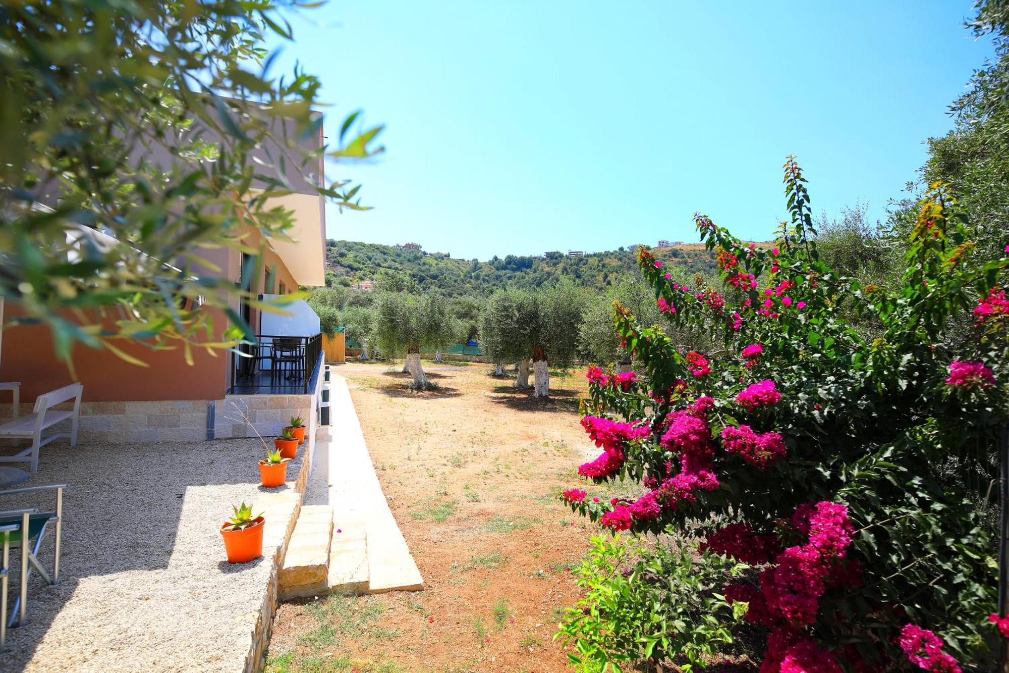 Mezzanine Bay Himare Exterior foto