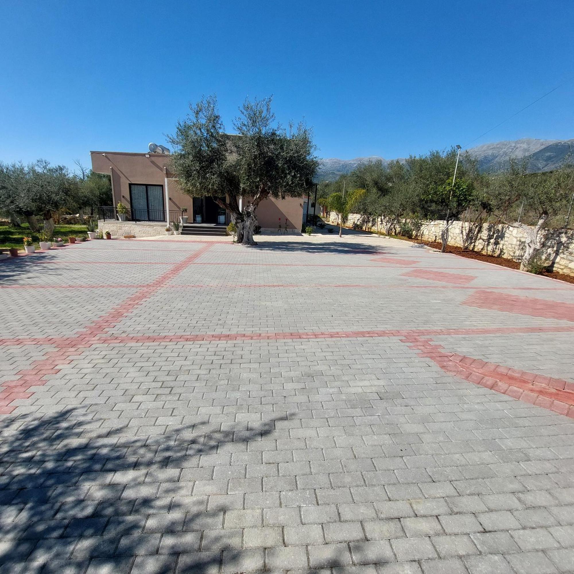 Mezzanine Bay Himare Exterior foto